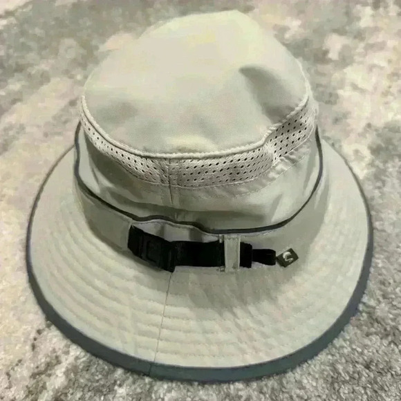 Classic Cream Bucket Hat - Picture 2 of 3